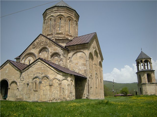 Церковь Никорцминда